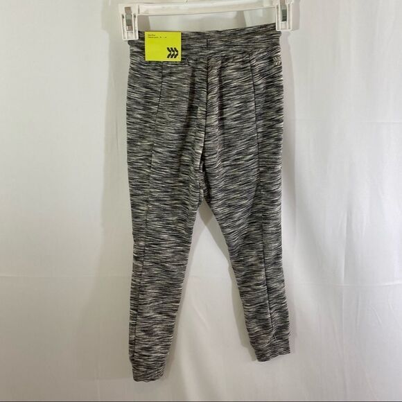 All in Motion Girls’ Mid-Rise Fleece Jogger Pants - Picture 6 of 6